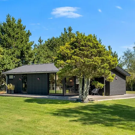 Litle - 600m From The Sea By Interhome *