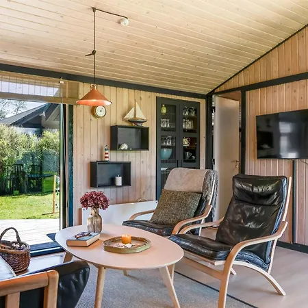 Litle - 600m From The Sea By Interhome *